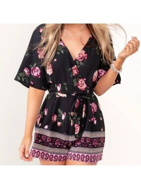 Boutique bohemian boho Romper floral Rose’s black and pink
